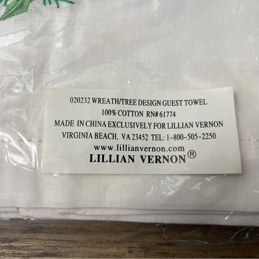Lillian Vernon Guest Towel Set Christmas Wreath Tree OS White Embroidered Cotton